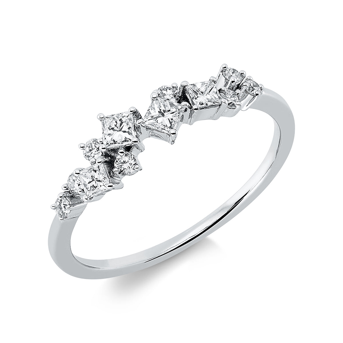 diamond full cut modern woman ring in white gold