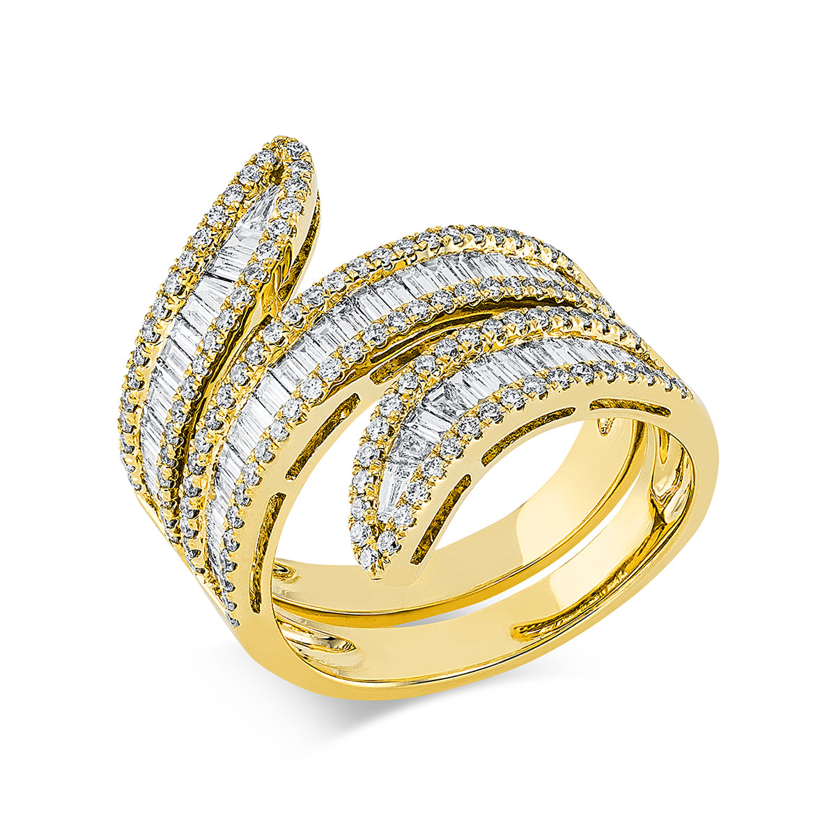diamond full cut baguette ring in yellow gold
