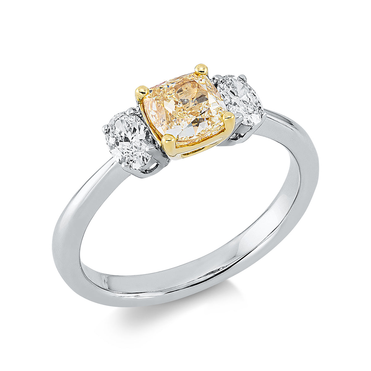 oval fancy colored diamond ring in white gold / yellow gold