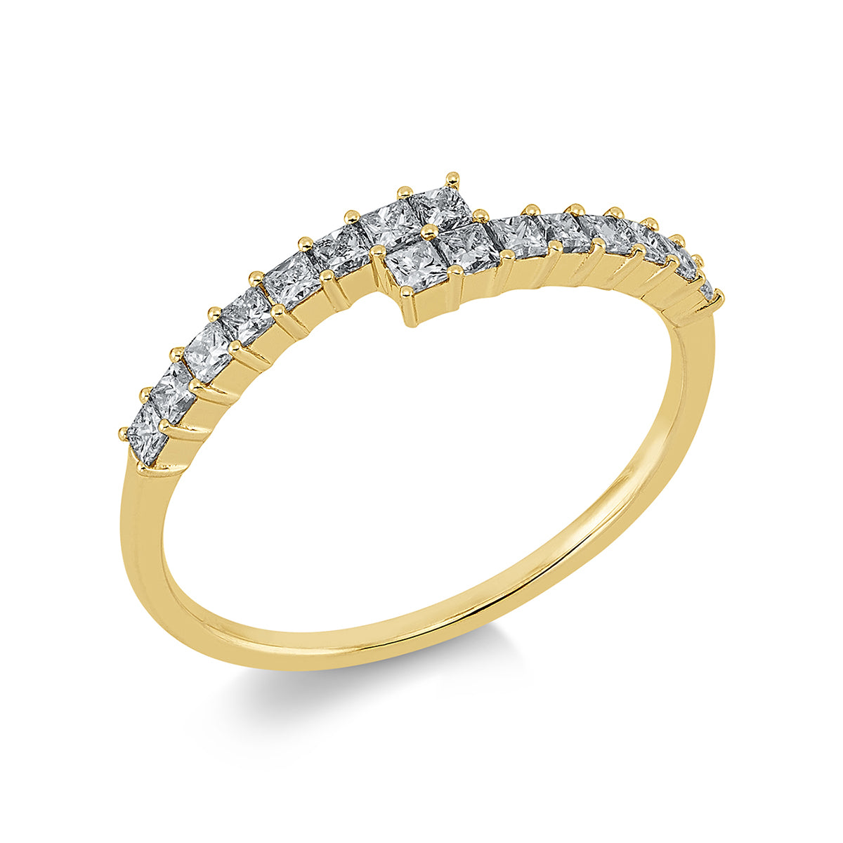 princess modern woman ring in yellow gold