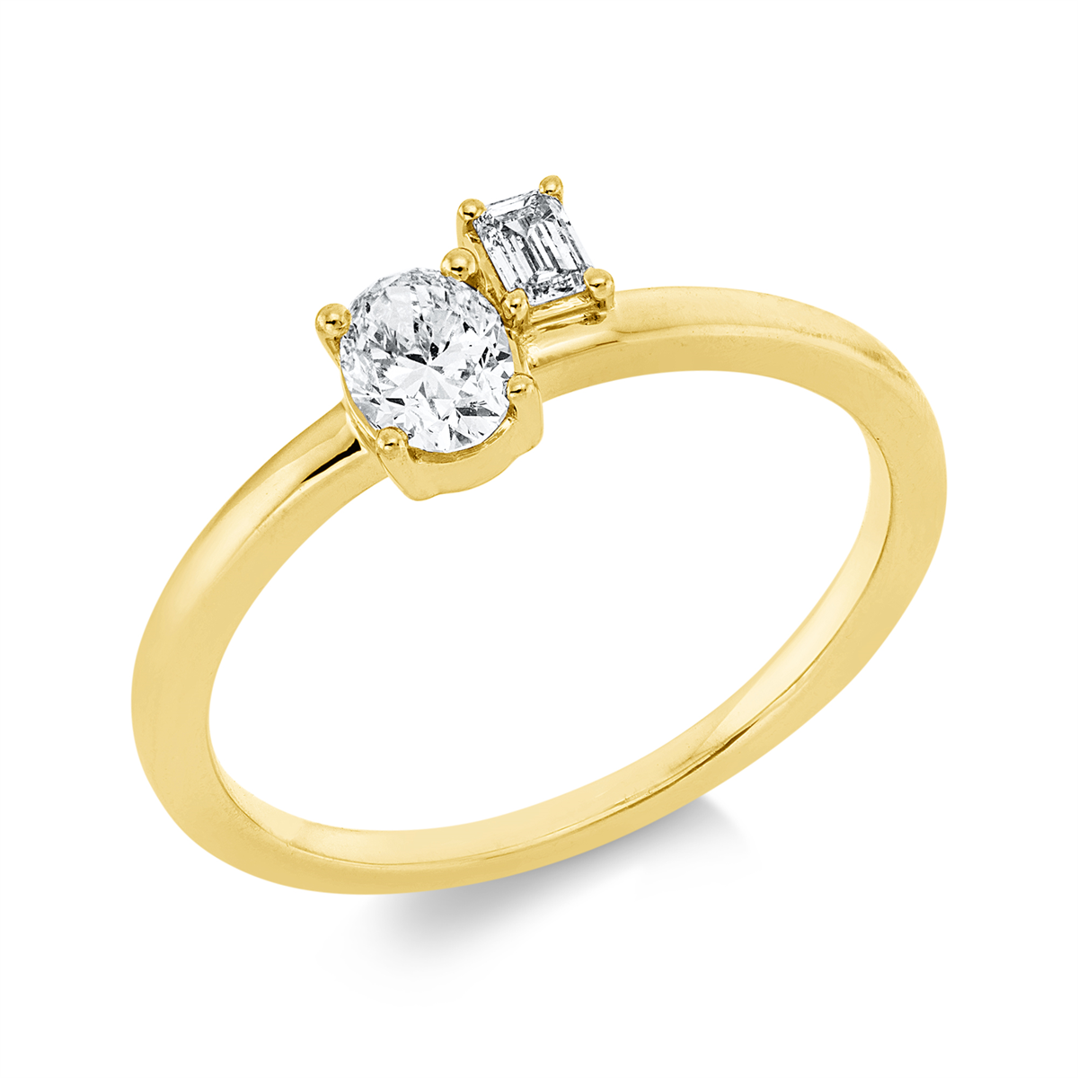 emerald cut solitaire ring in yellow gold