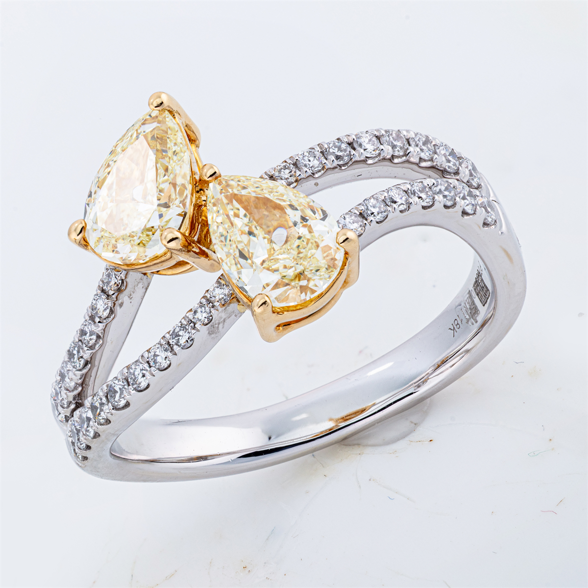 fancy colored diamond ring - 1JB10