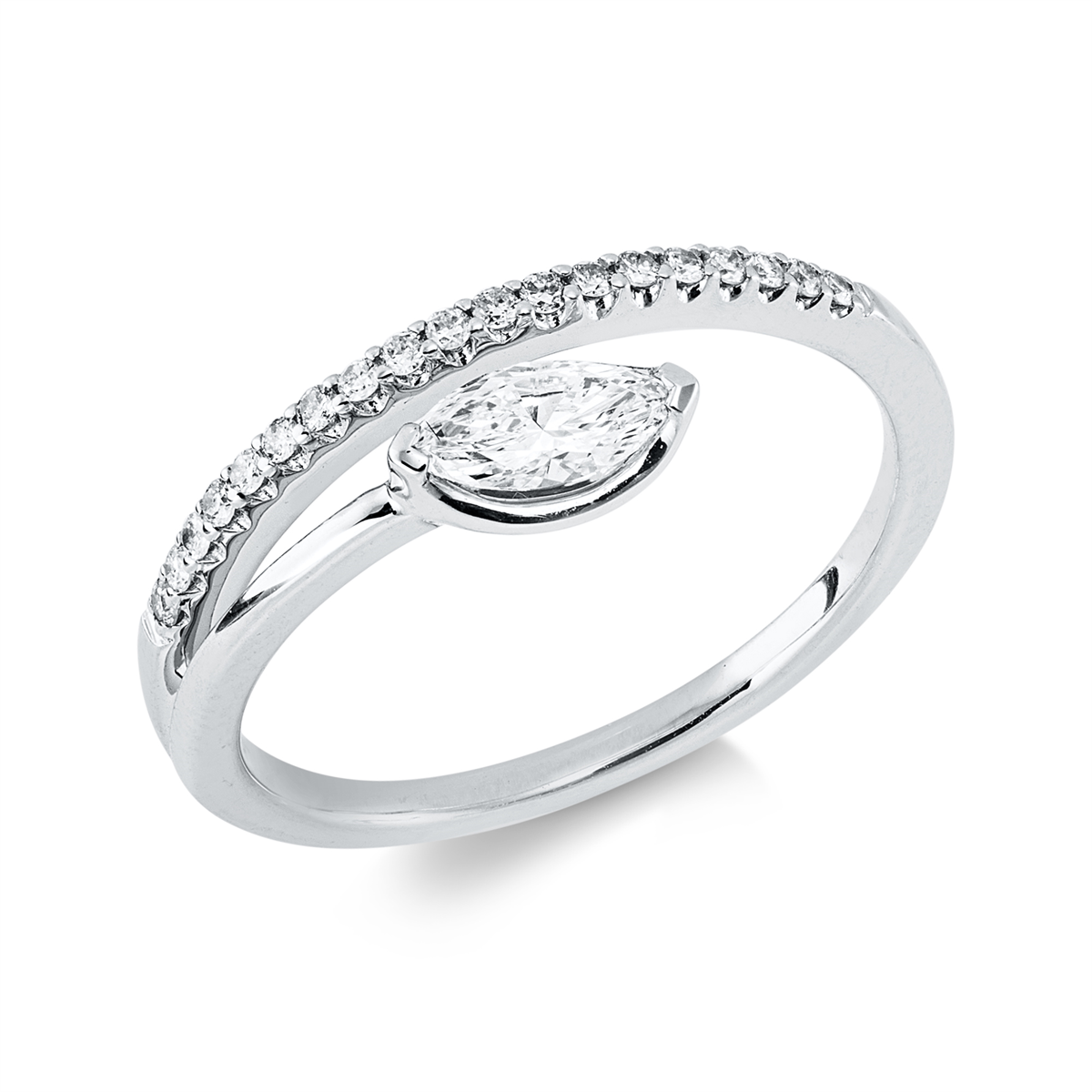 diamond full cut modern woman ring in white gold