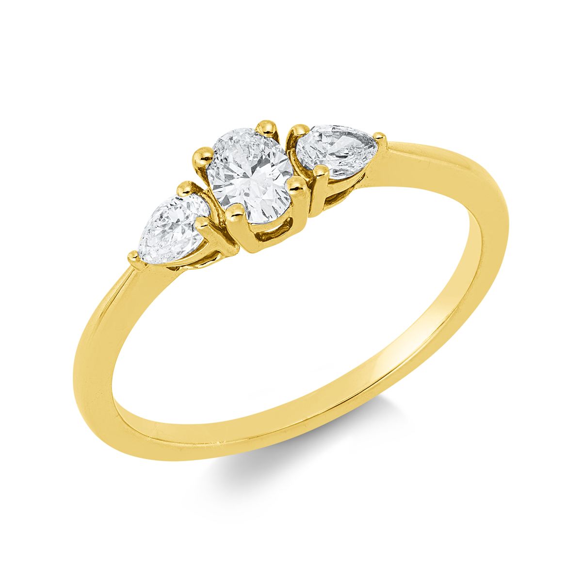 oval modern woman ring in yellow gold