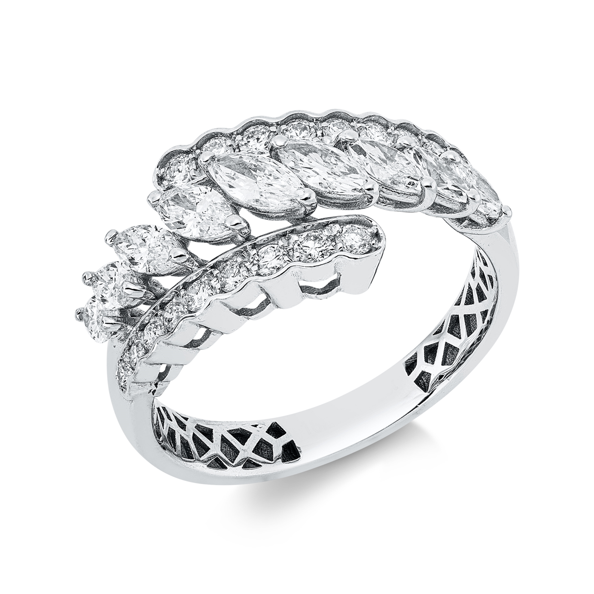diamond full cut exclusive ring in white gold