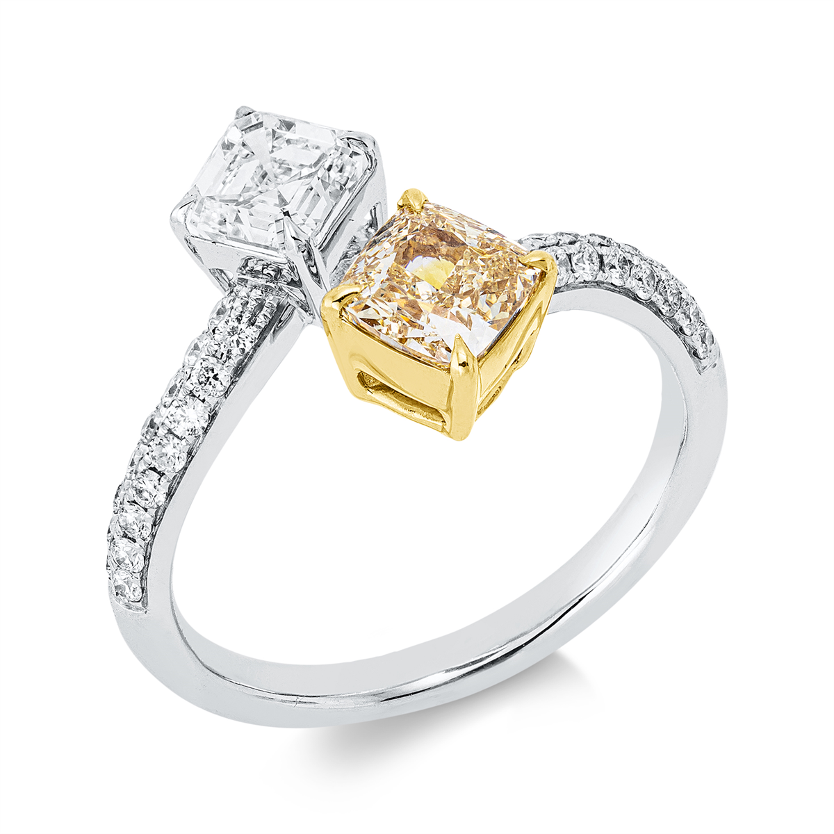 diamond full cut fancy colored diamond ring in white gold / yellow gold