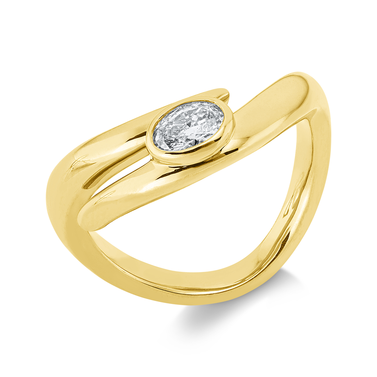 oval solitaire ring in yellow gold