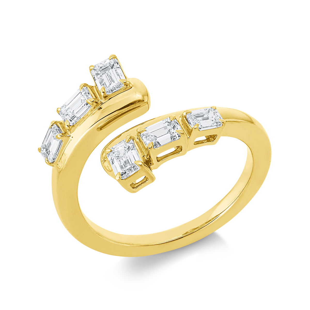 emerald cut baguette ring in yellow gold