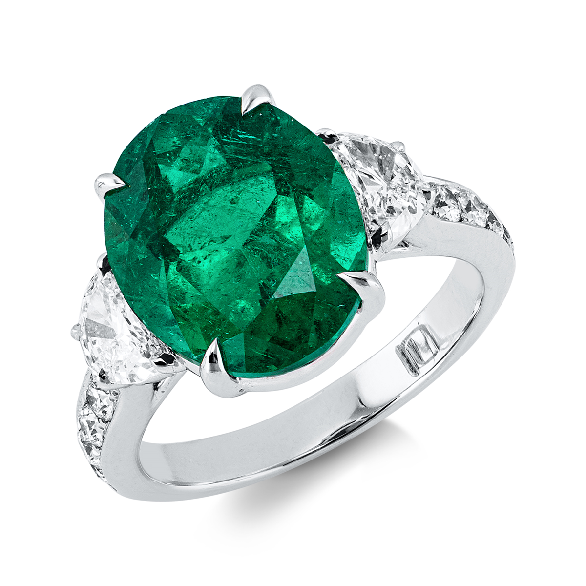 diamond full cut emerald colored stone classic ring in white gold