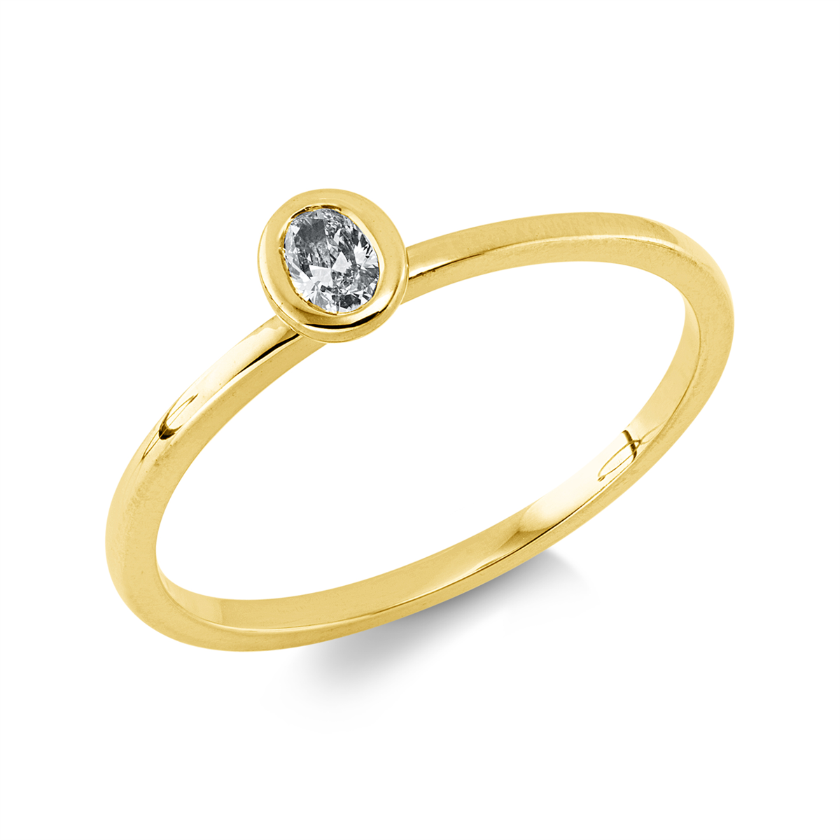 oval solitaire ring in yellow gold