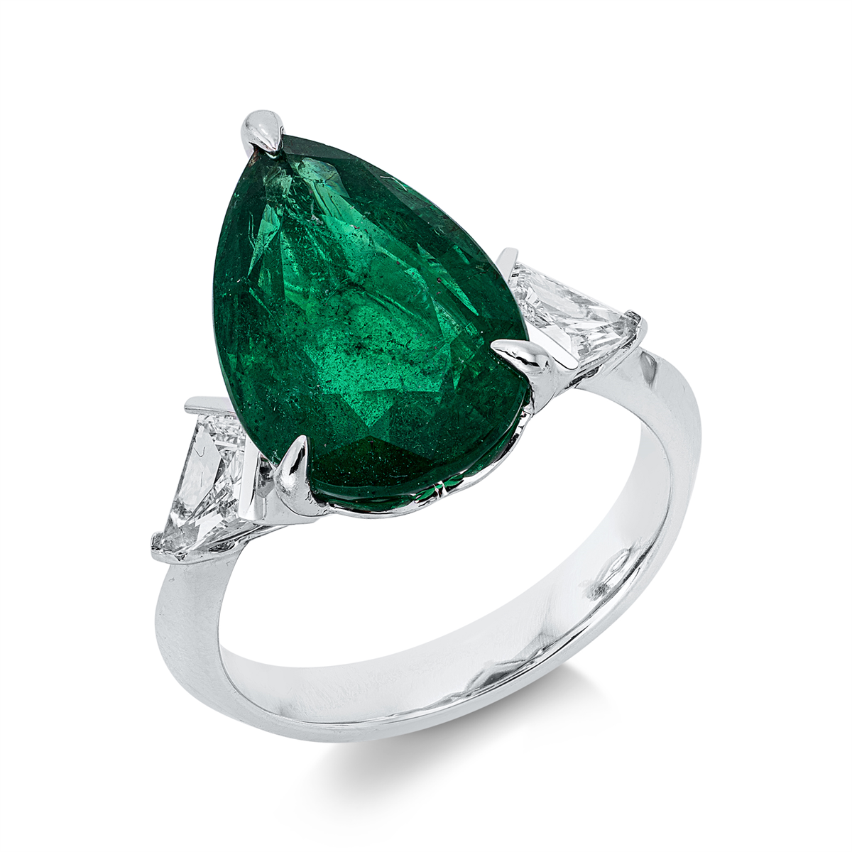 fantasy-cut emerald colored stone classic ring in white gold