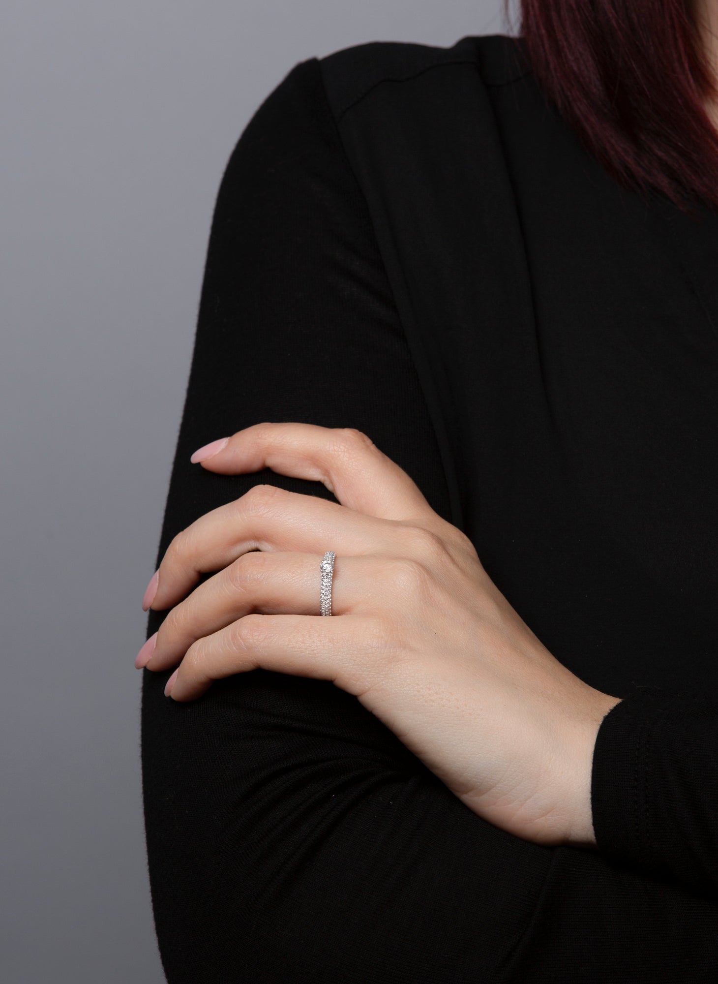 solitaire with accent stones ring - 1A418
