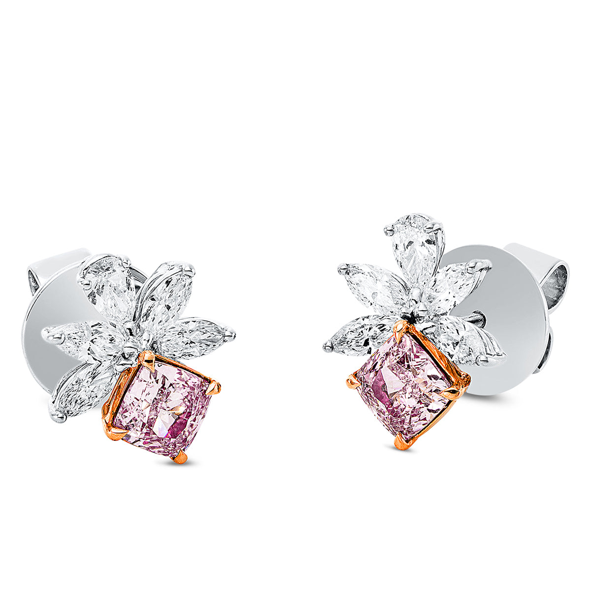 cushion fancy colored diamond studs in whitegold / rosegold