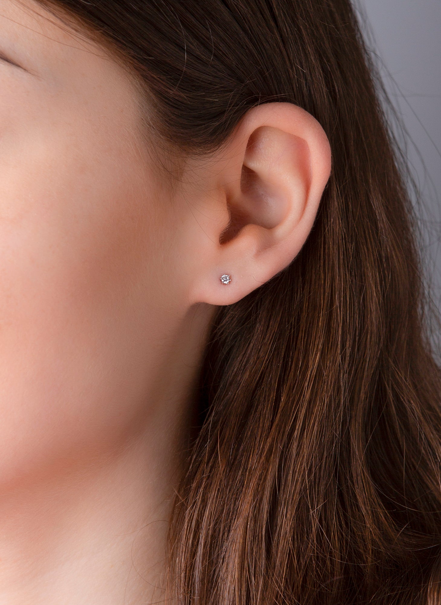 solitaire studs - 2A983