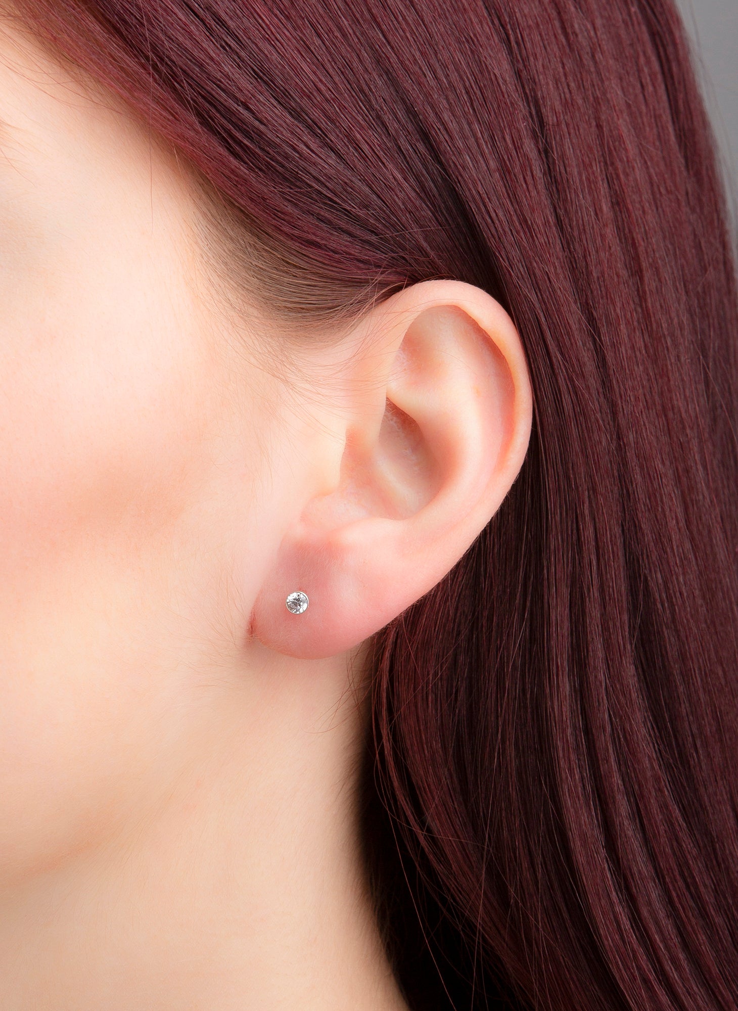 solitaire studs - 2G120