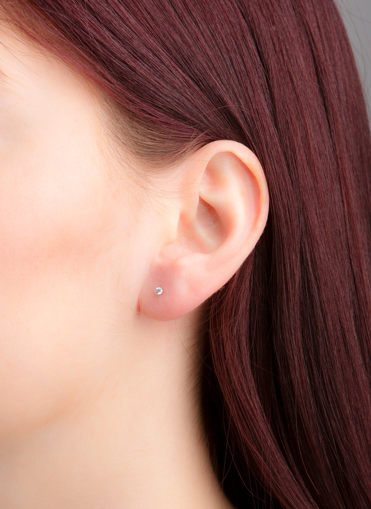 solitaire studs - 2G127