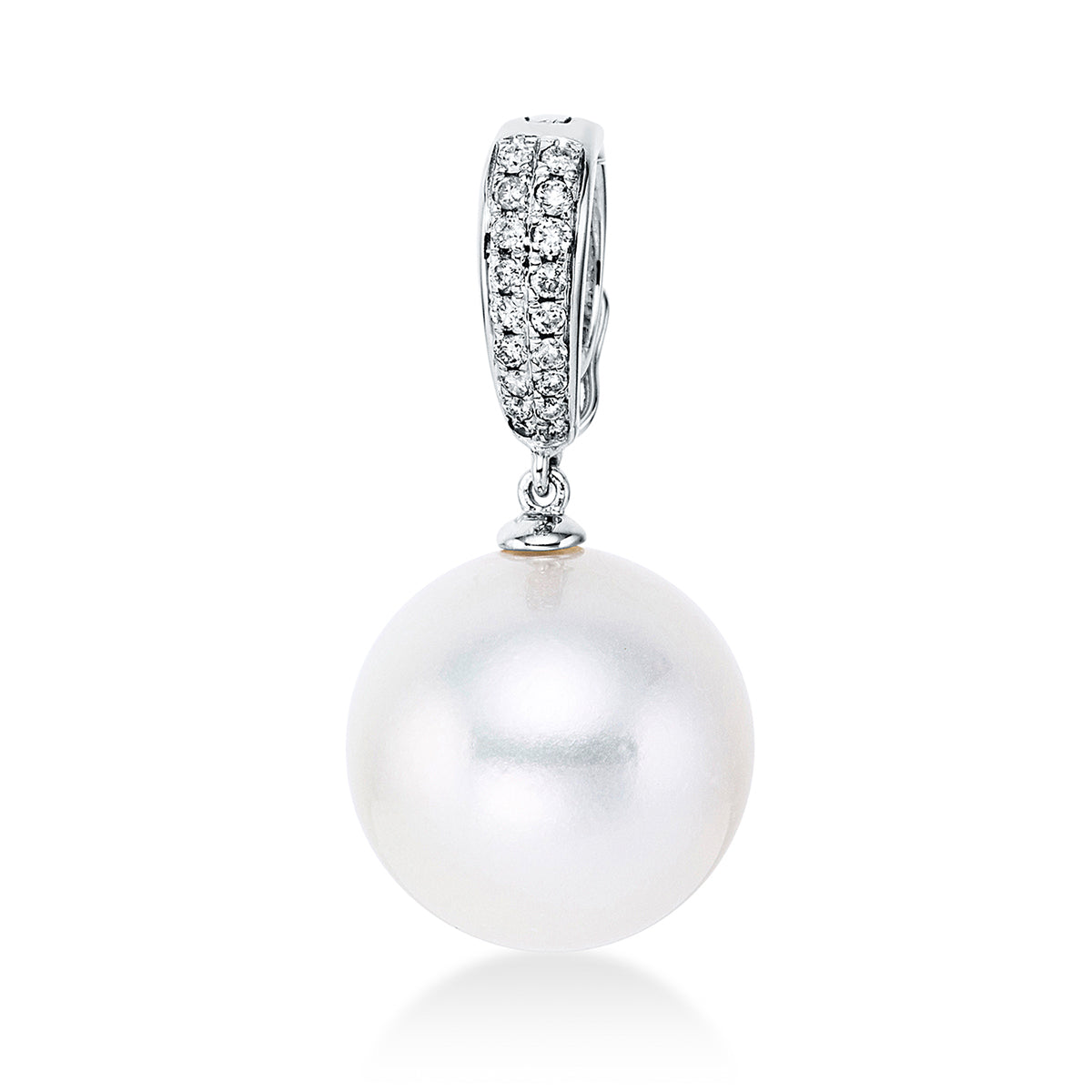 diamond full cut pearl pendant in white gold