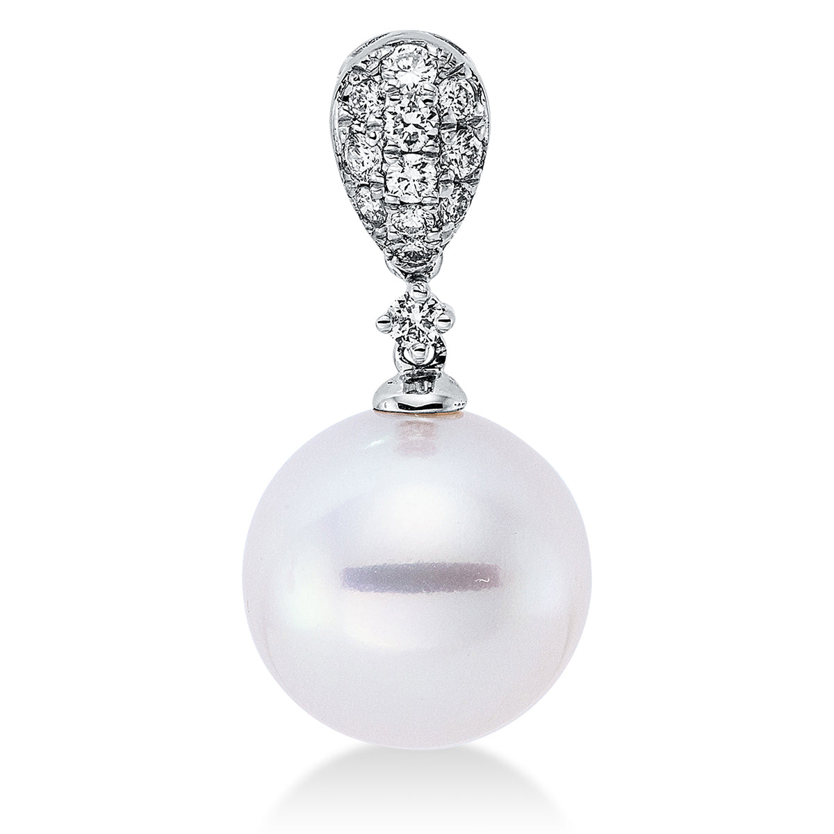 diamond full cut pearl pendant in white gold