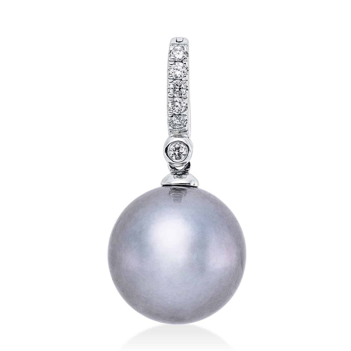 diamond full cut pearl pendant in white gold