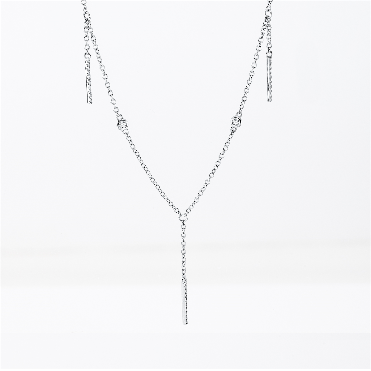 diamond full cut modern woman necklace in white gold