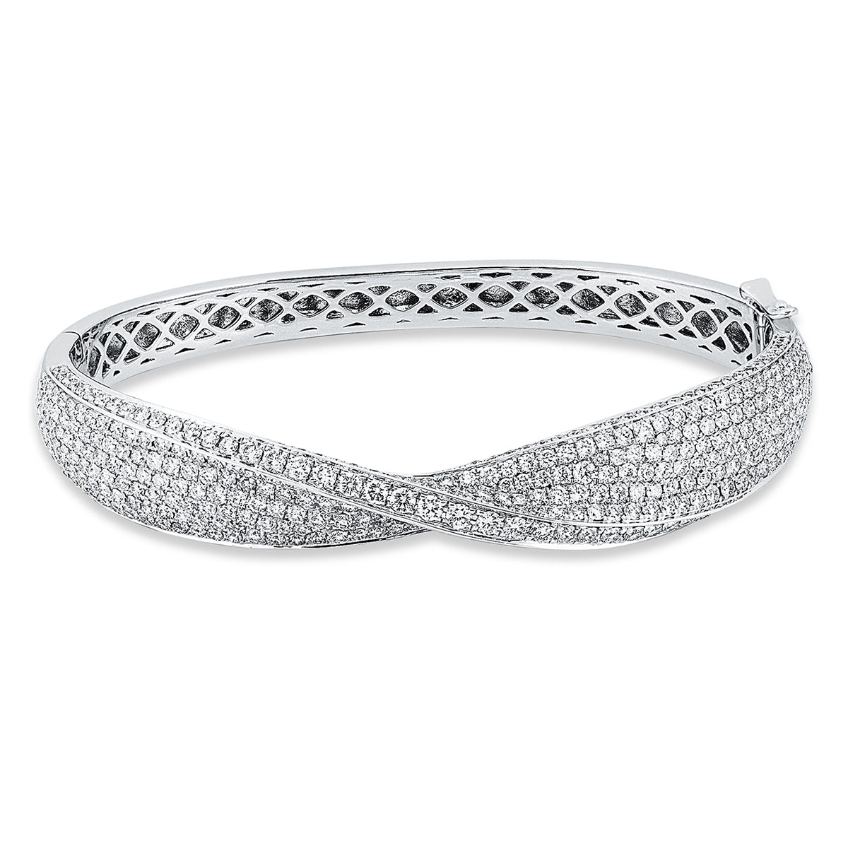 diamond full cut pavé bangle in white gold