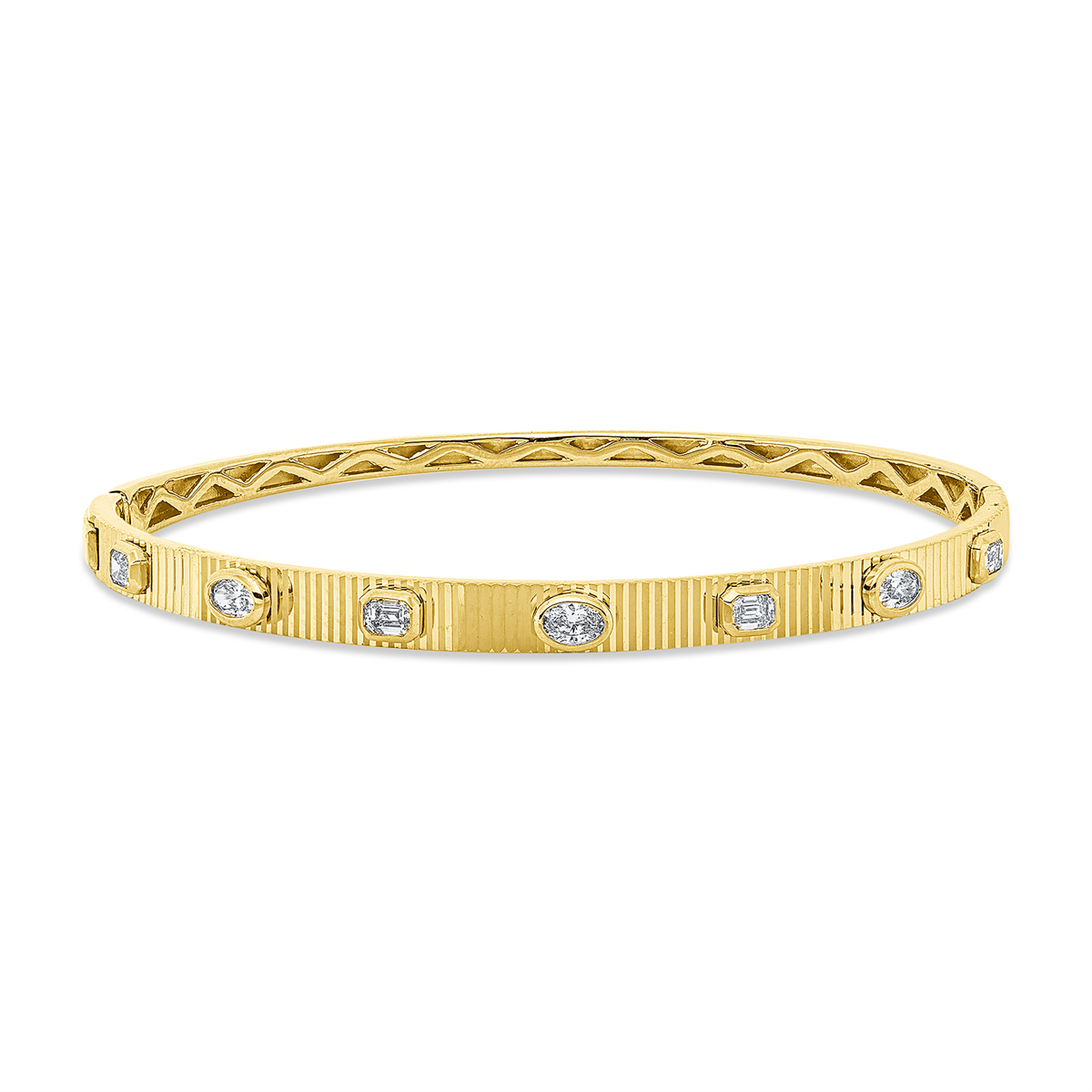 baguette baguette bangle in yellow gold
