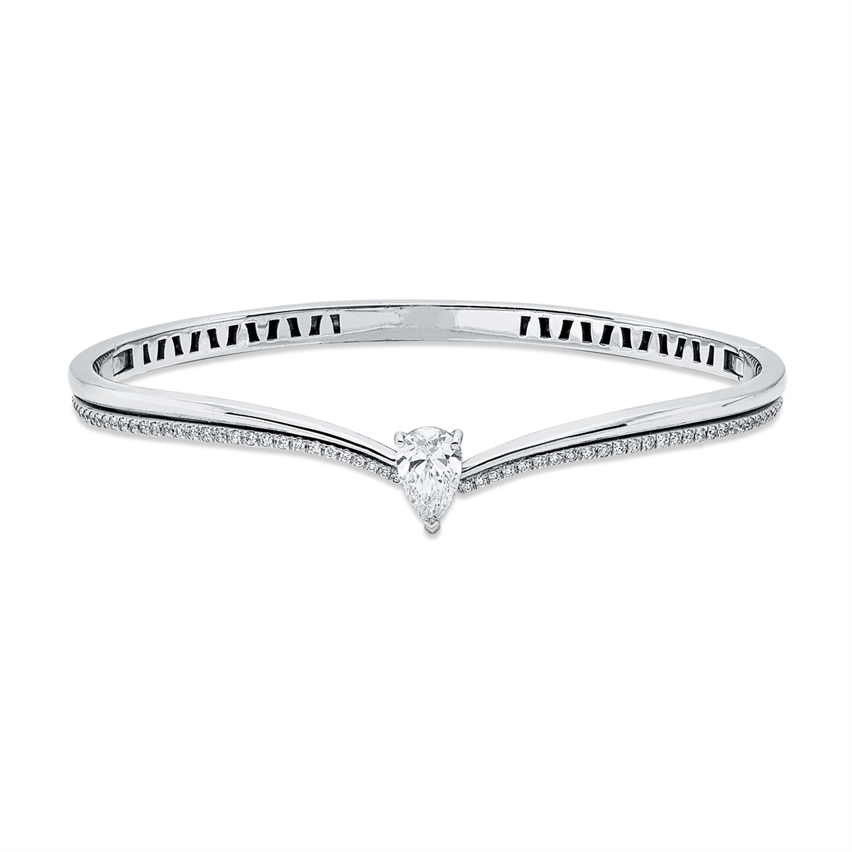 pear shape exclusive bangle in white gold