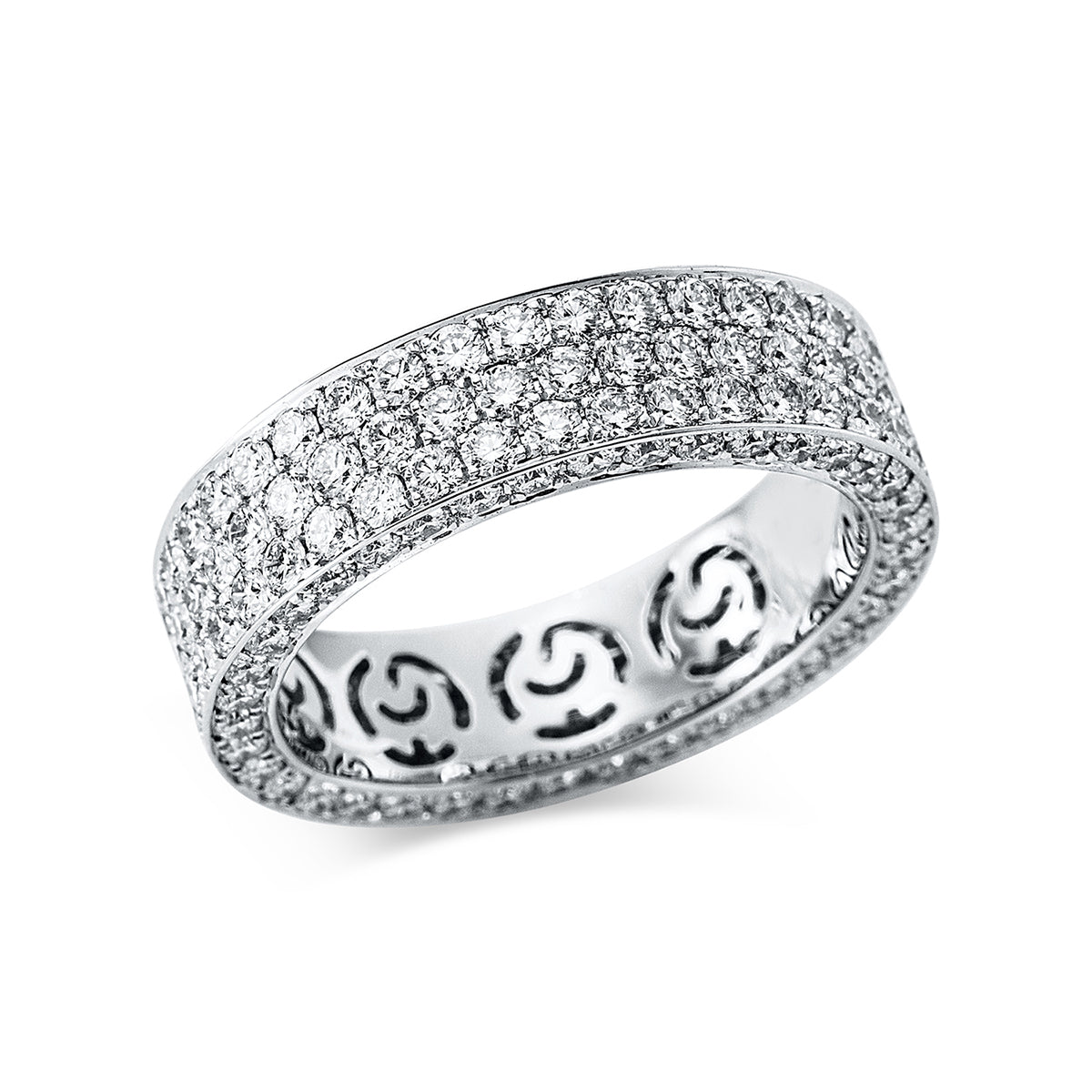 diamond full cut  pavé ring in white gold