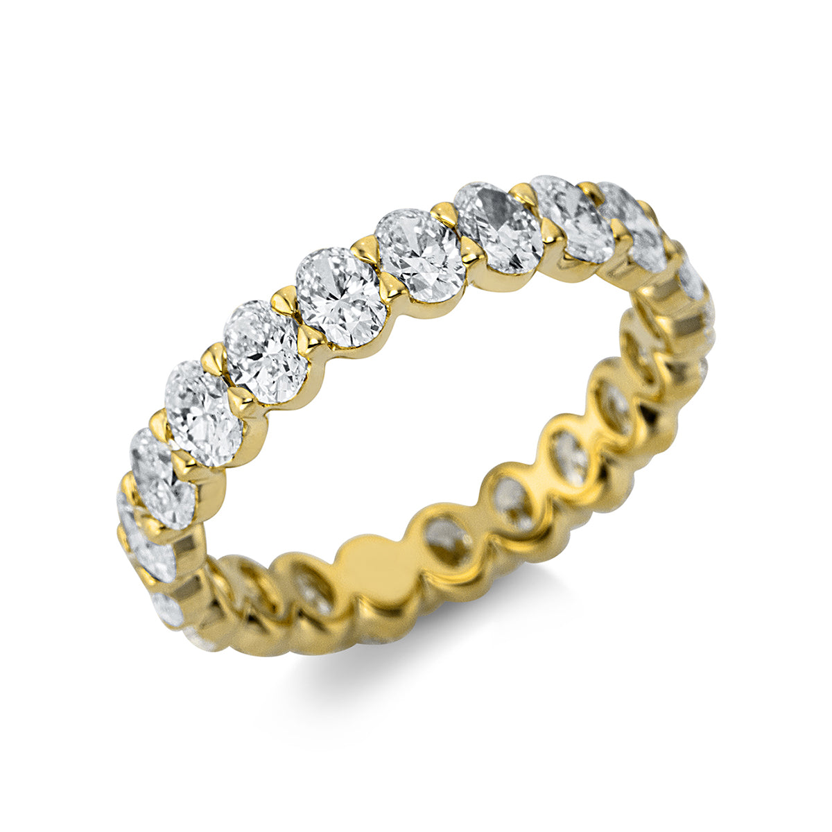 oval  eternity full ring in yellow gold
