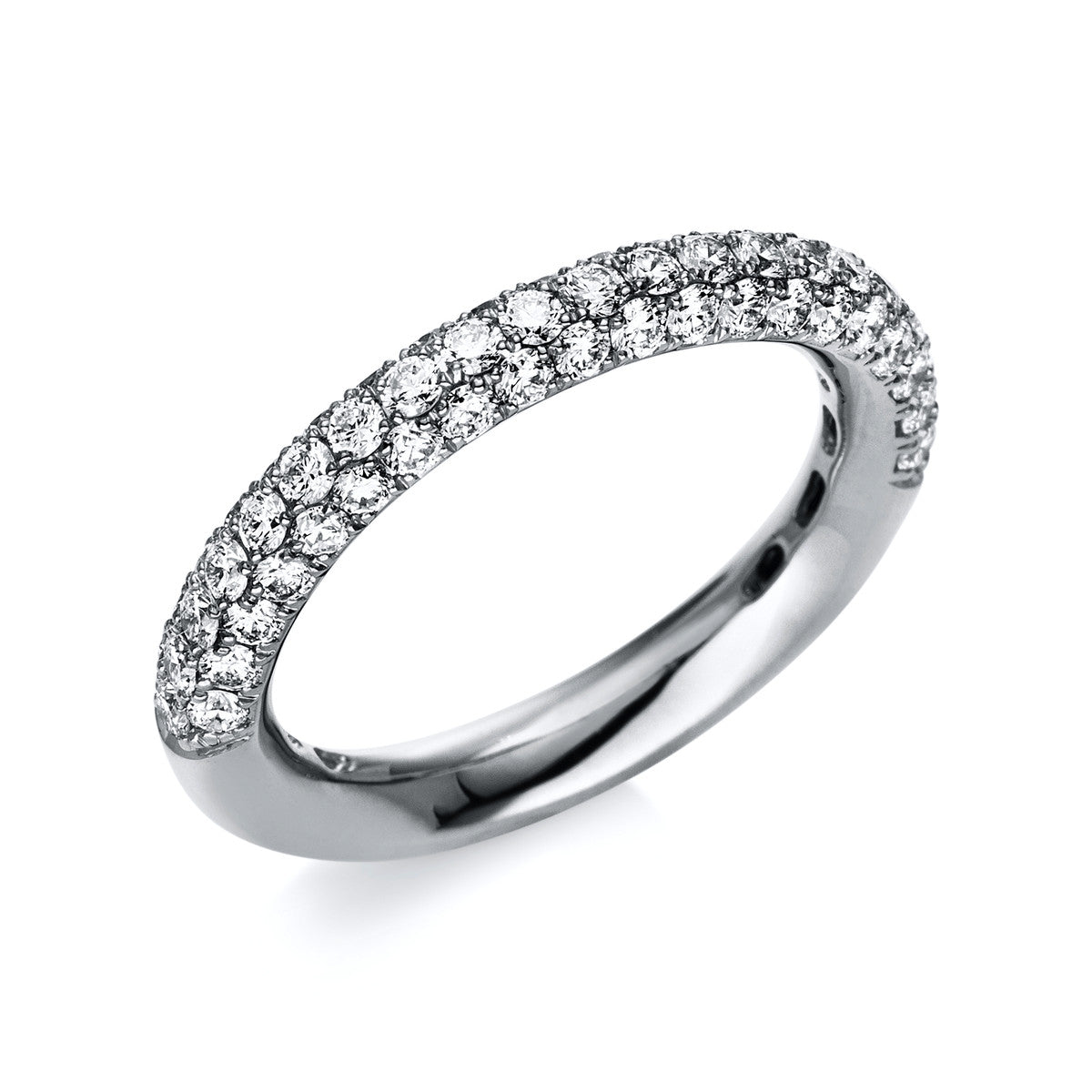 diamond full cut  pavé ring in white gold