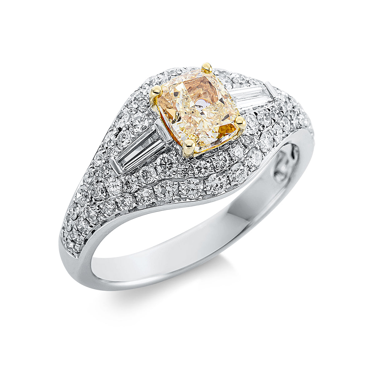 diamond full cut  fancy colored diamond ring in white gold / yellow gold