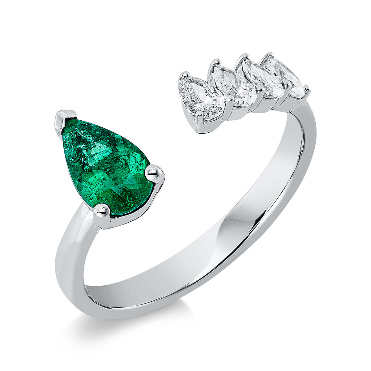 pear shape emerald colored stone classic ring in white gold