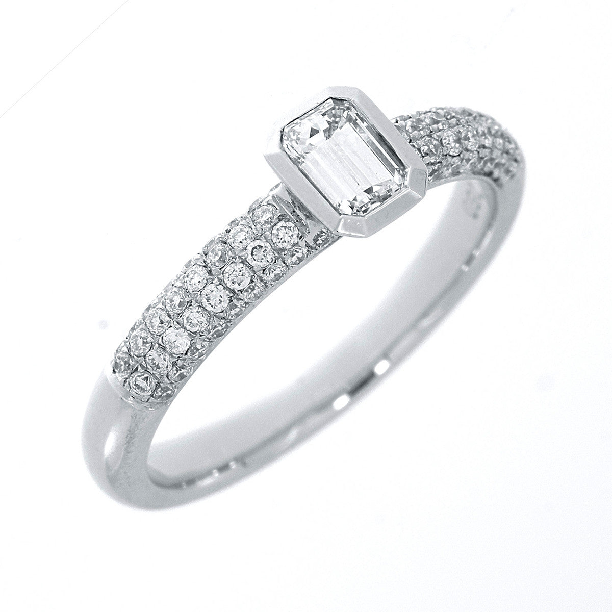 solitaire with accent stones ring - 1E333