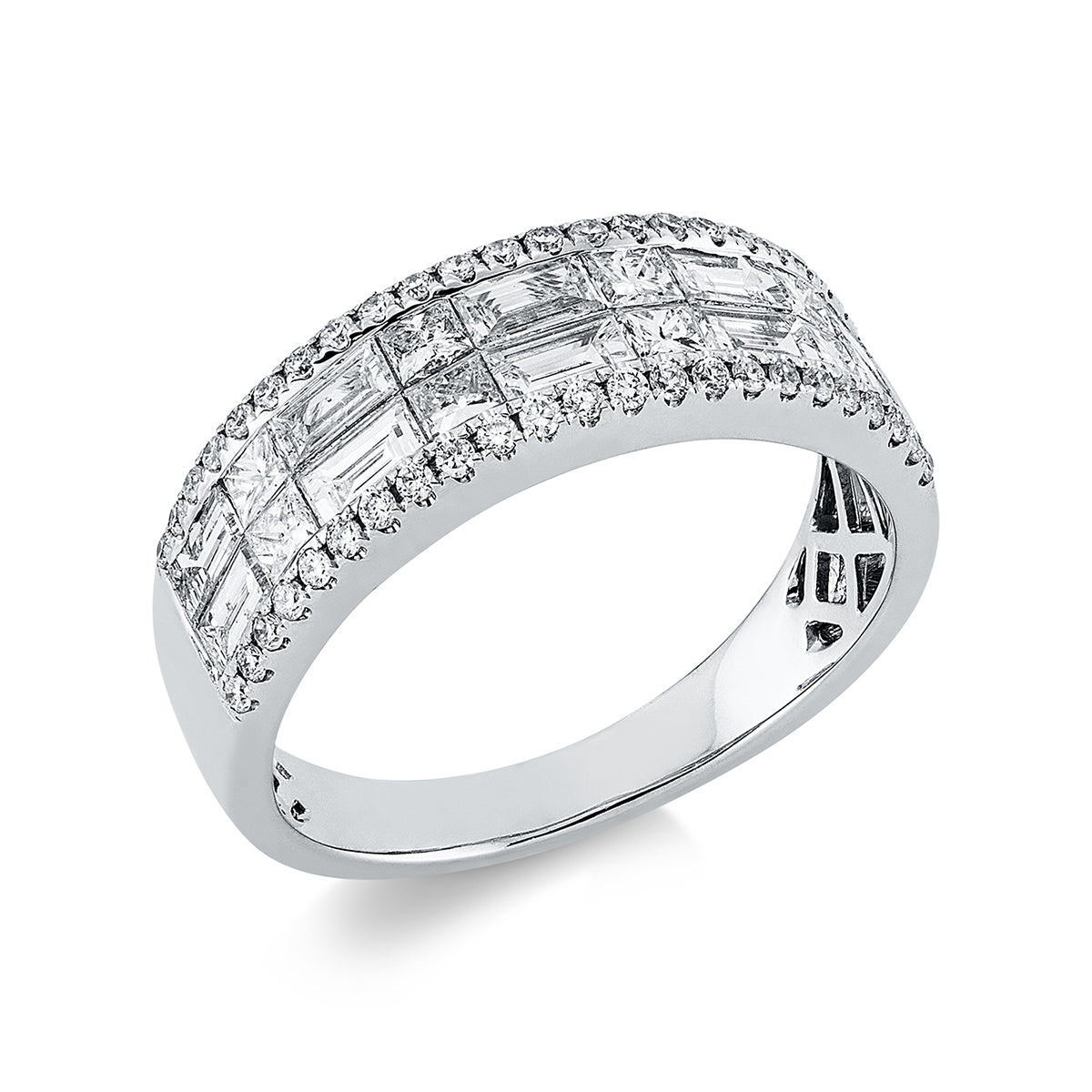 diamond full cut  baguette ring in white gold