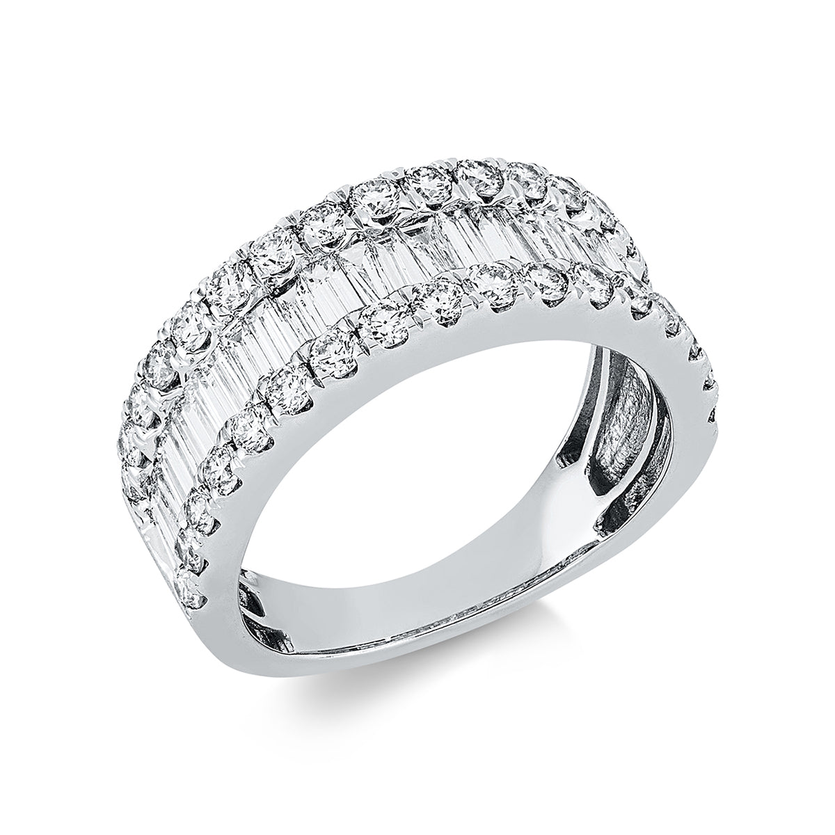 diamond full cut  baguette ring in white gold