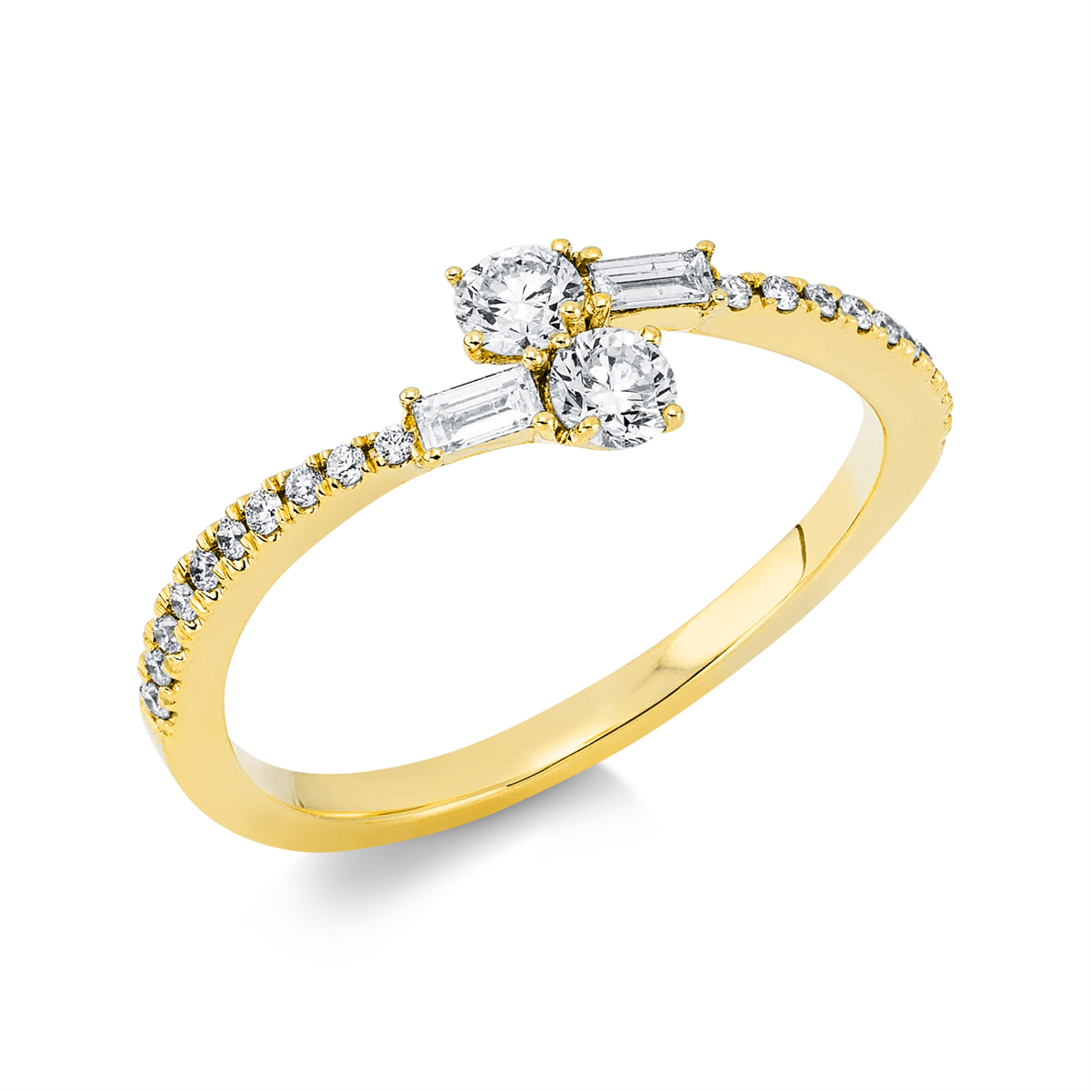 diamond full cut  baguette ring in yellow gold