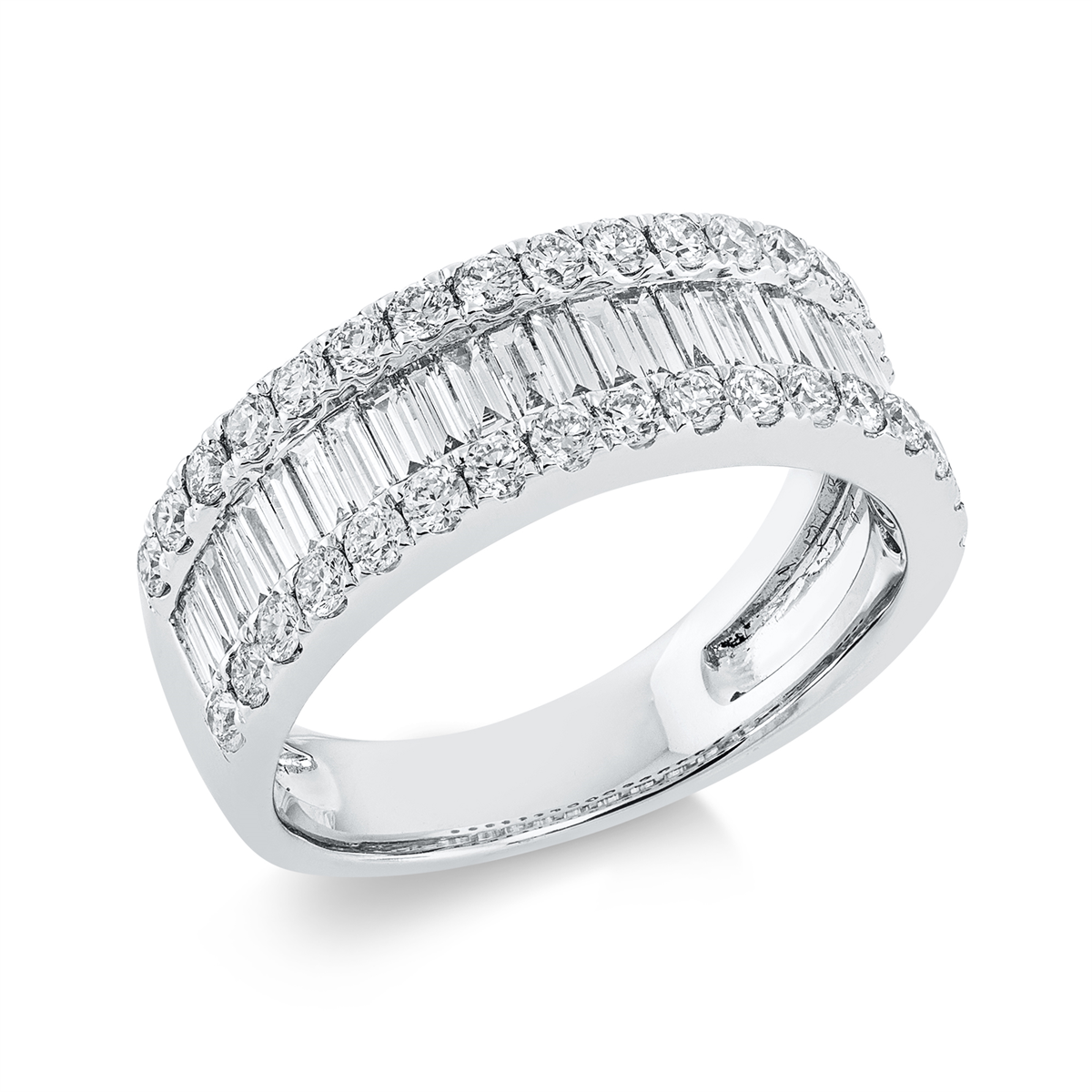 diamond full cut  baguette ring in white gold