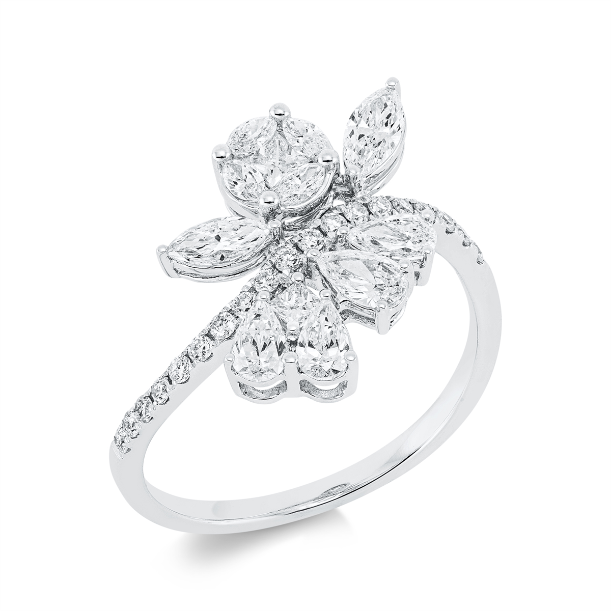 diamond full cut  exclusive ring in white gold