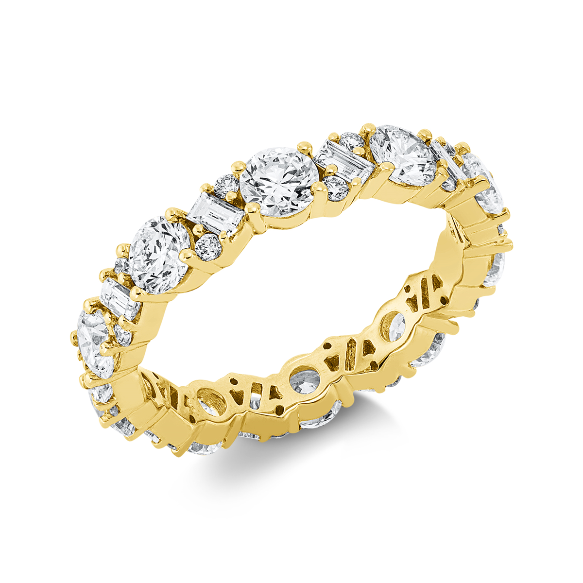 diamond full cut  baguette ring in yellow gold