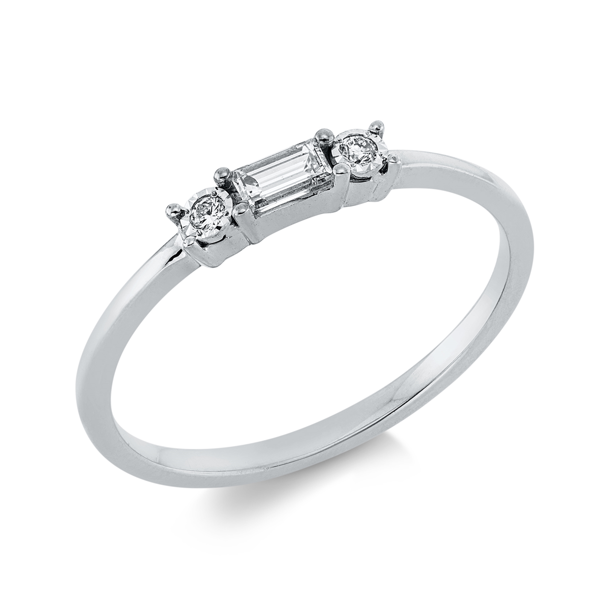 diamond full cut  baguette ring in white gold