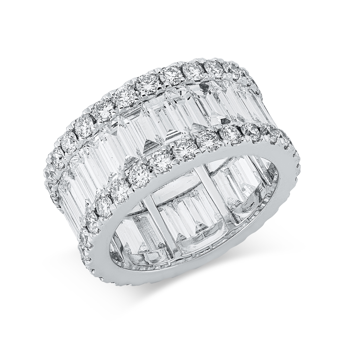 diamond full cut  exclusive ring in white gold