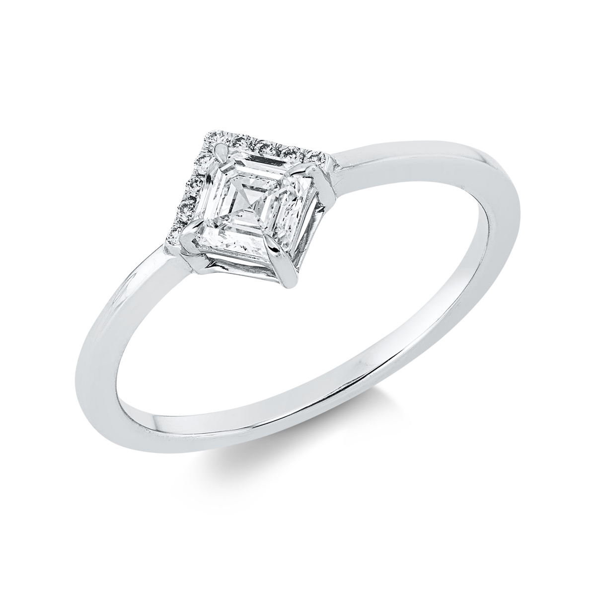diamond full cut  modern woman ring in white gold