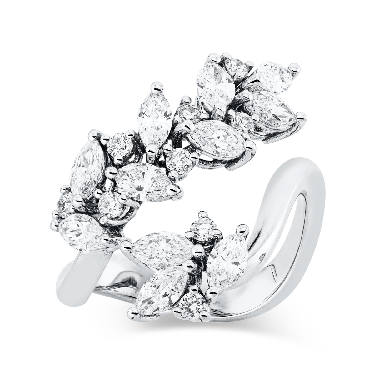 diamond full cut  exclusive ring in white gold