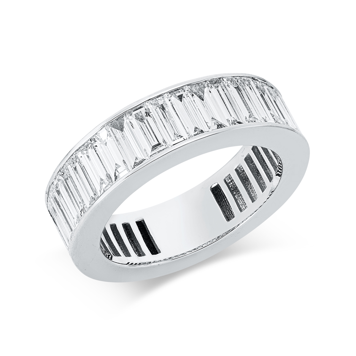 baguette  exclusive ring in white gold