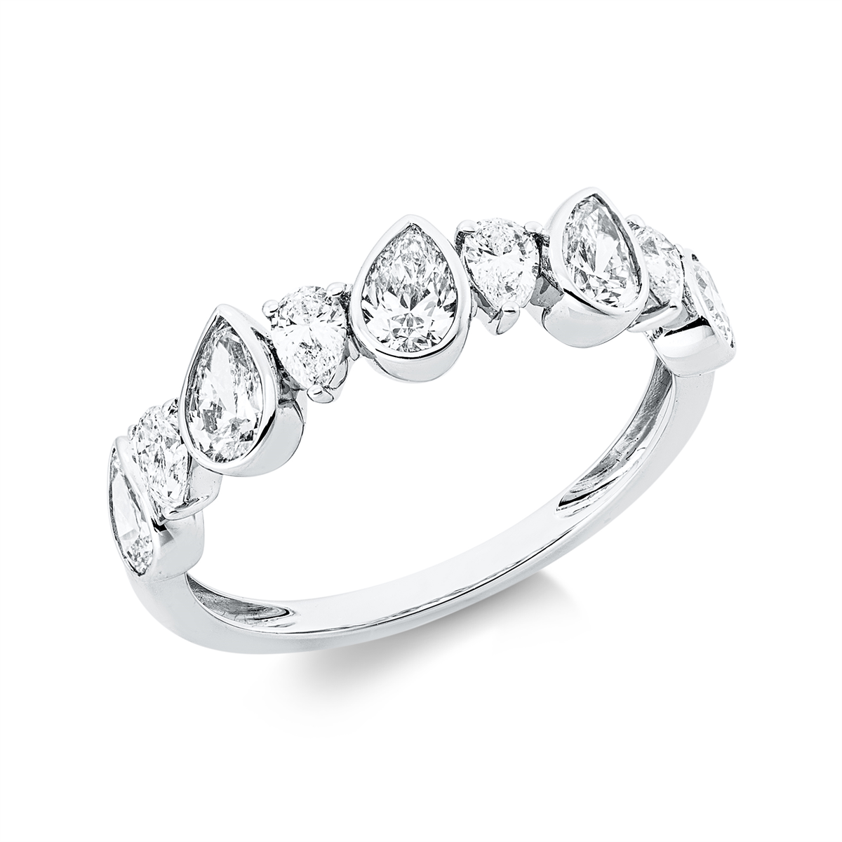 pear shape  exclusive ring in white gold