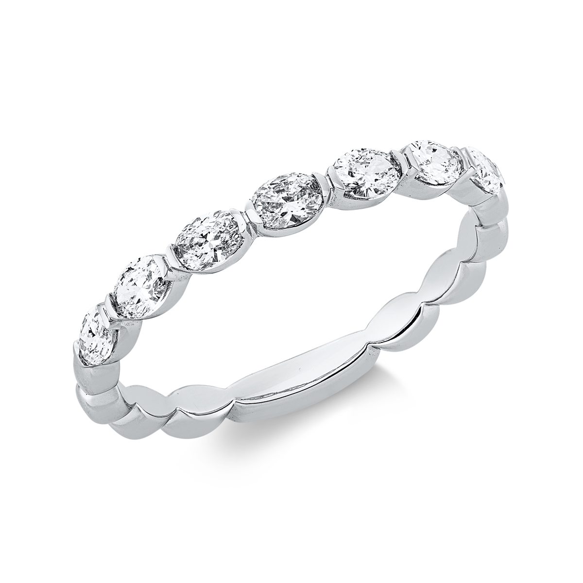 oval  modern woman ring in white gold