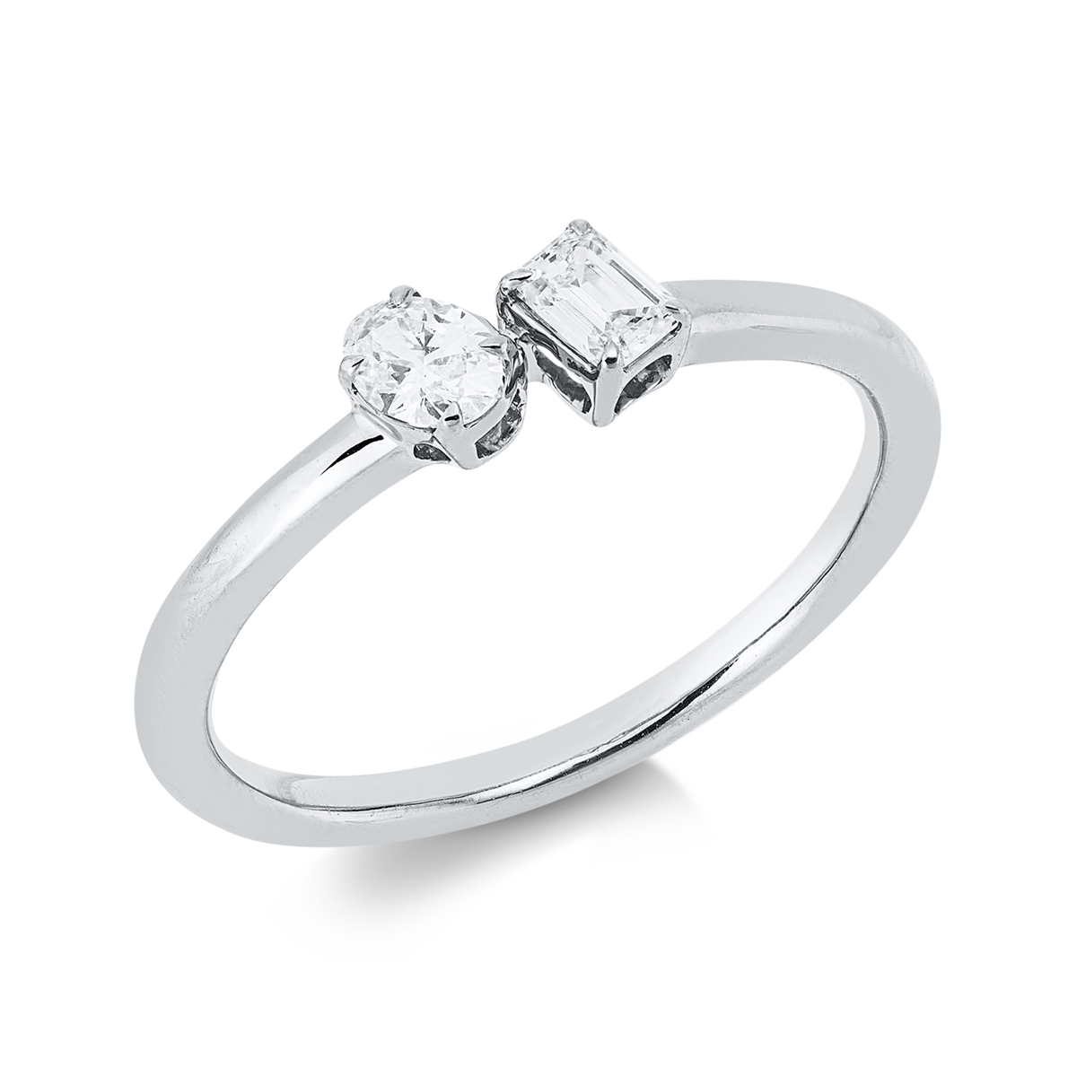emerald cut  solitaire with accent stones ring in white gold