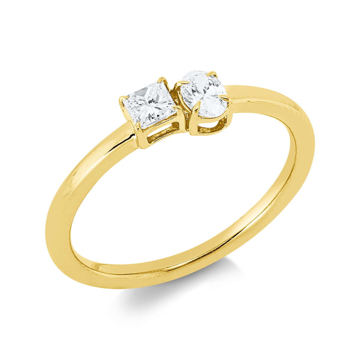 oval  solitaire with accent stones ring in yellow gold