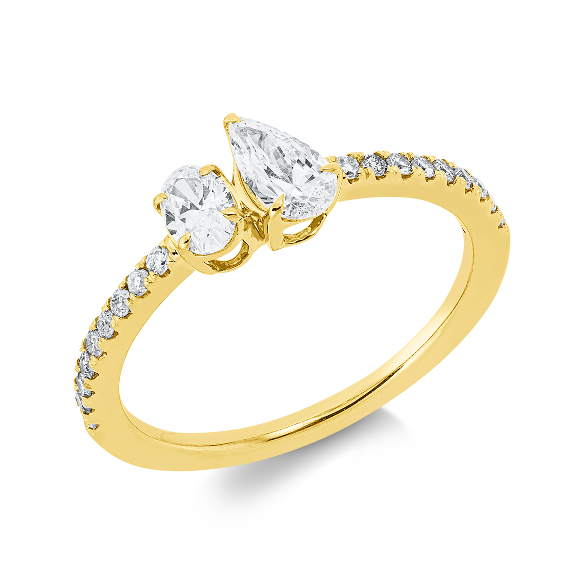 diamond full cut  solitaire with accent stones ring in yellow gold