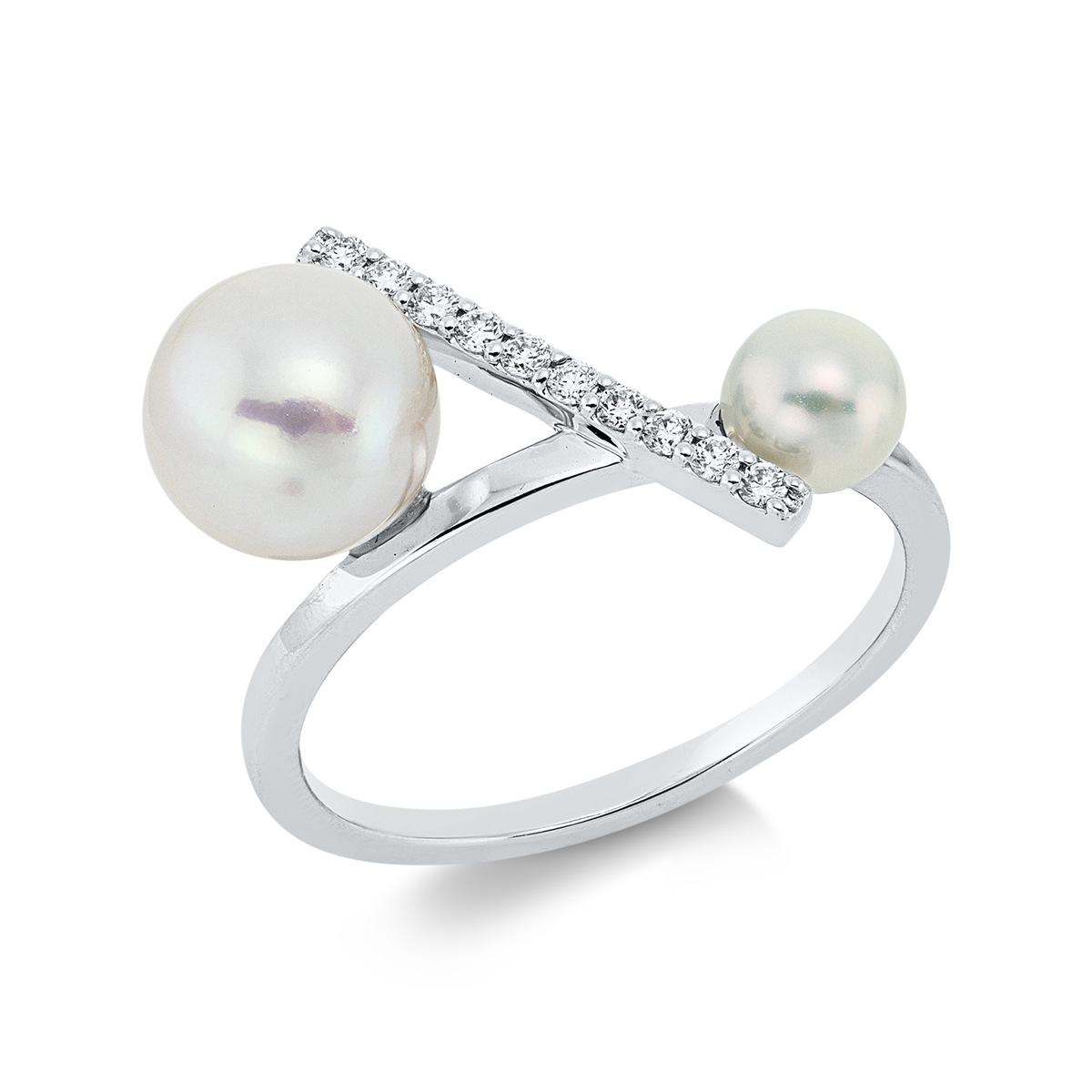 diamond full cut  pearl ring in white gold